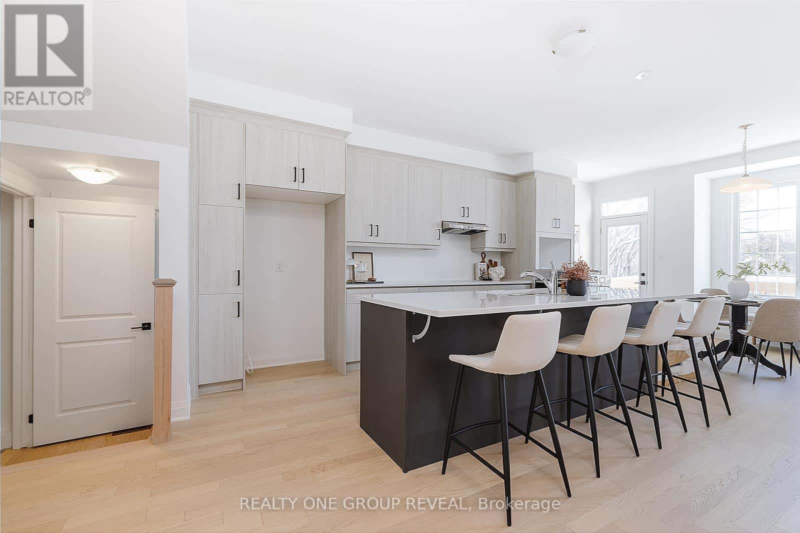 Pickering — Pickering - Photo 4 of 38