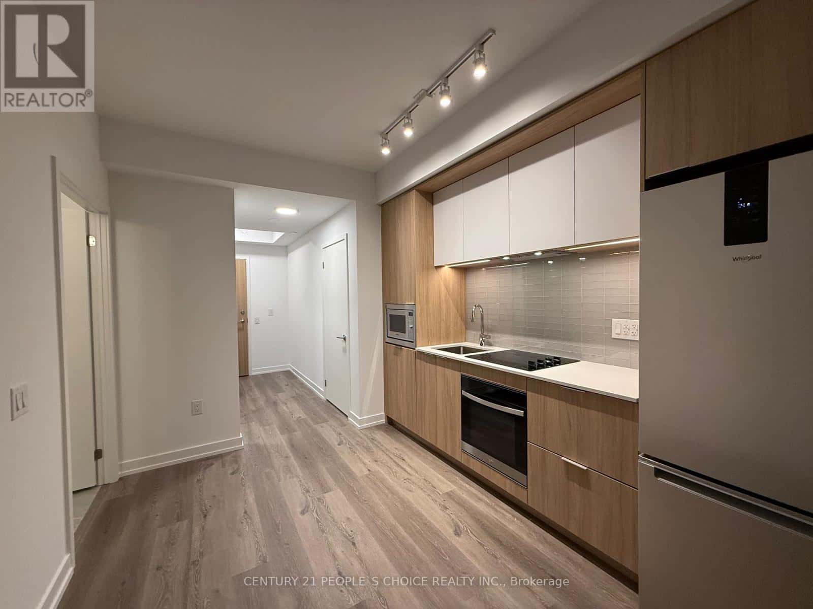 Mississauga (City Centre) — Mississauga (City Centre) - Photo 5 of 11