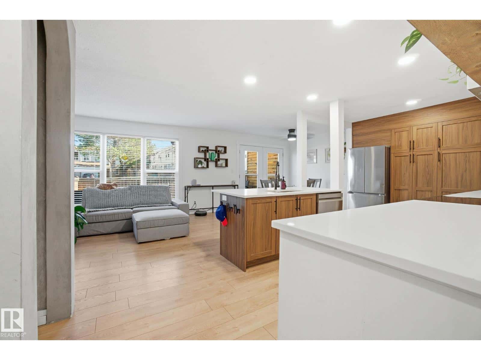 St. Albert — St. Albert - Photo 2 of 46