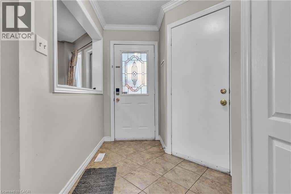 Cambridge — Cambridge - Photo 4 of 30