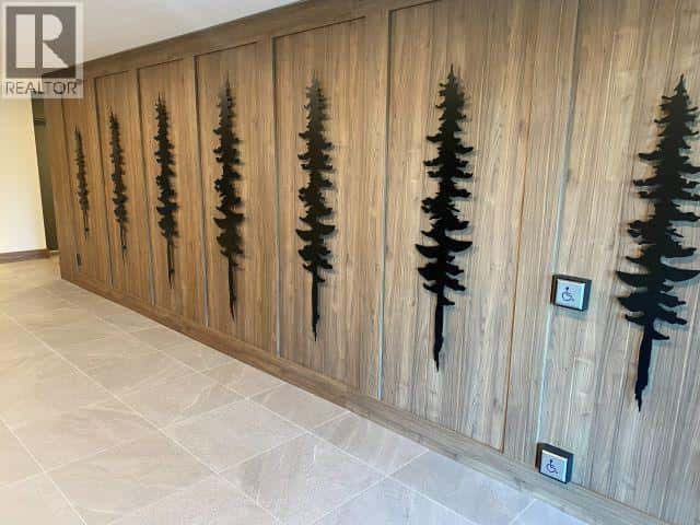 Port Moody — Port Moody - Photo 4 of 77