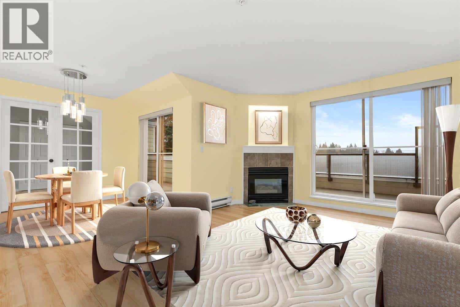 PH4 1519 GRANT AVENUE — Port Coquitlam, British Columbia - Photo 3 of 28