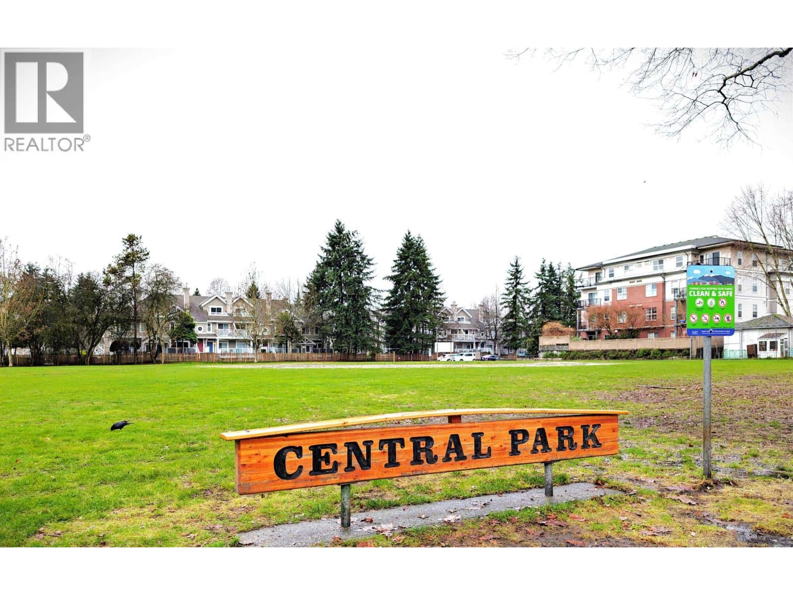 105 2345 CENTRAL AVENUE — Port Coquitlam, British Columbia - Photo 4 of 17