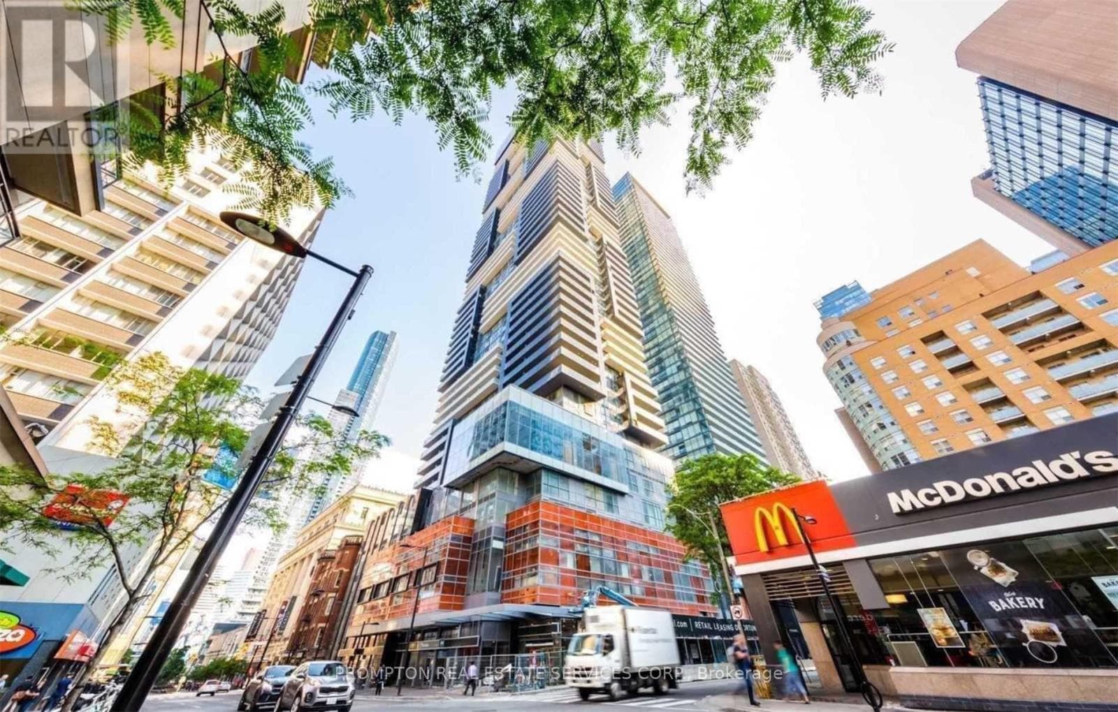 Toronto (Bay Street Corridor) — Toronto (Bay Street Corridor) - Main photo