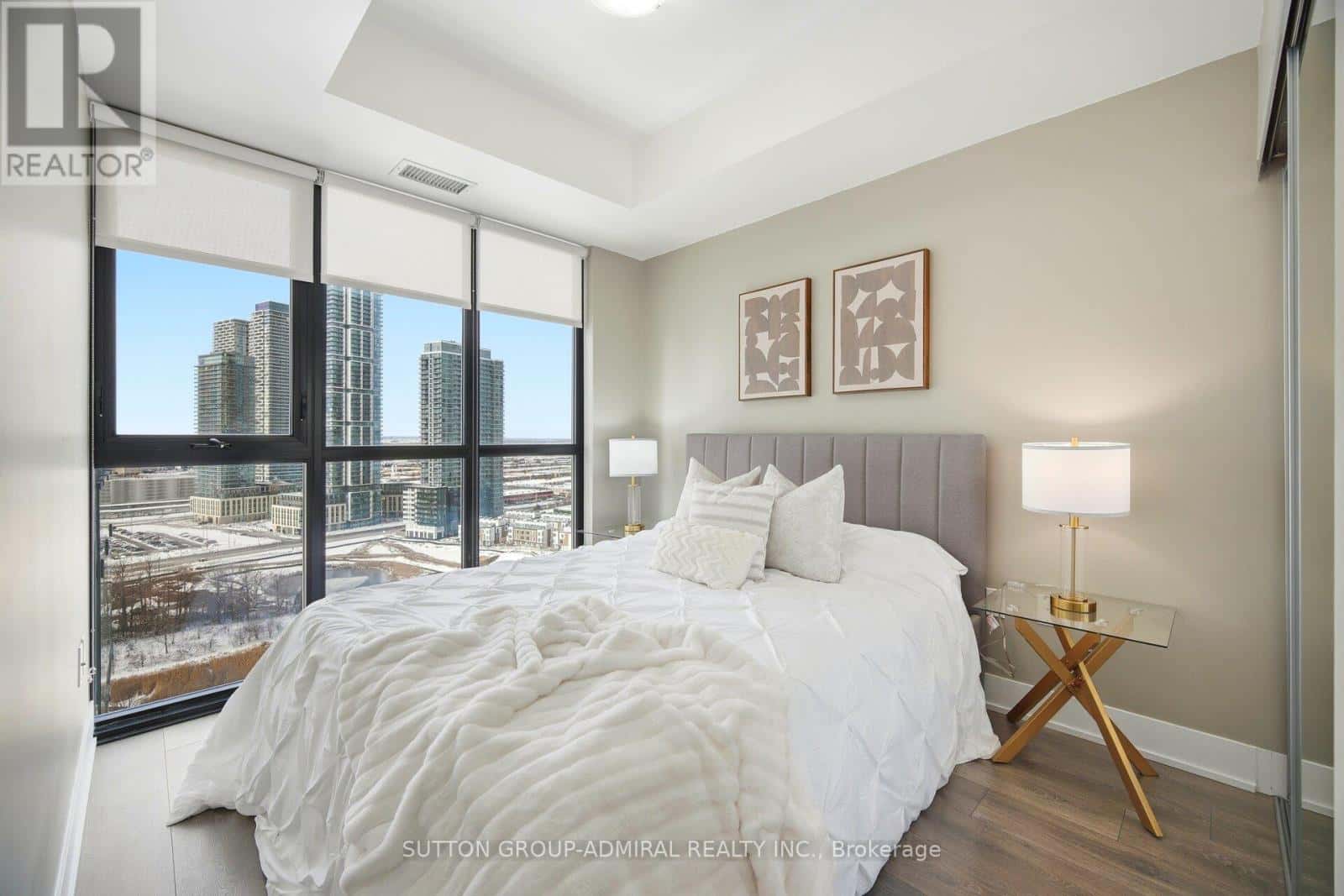 1906 - 2908 HIGHWAY 7 — Vaughan (Concord) - Photo 5 of 44