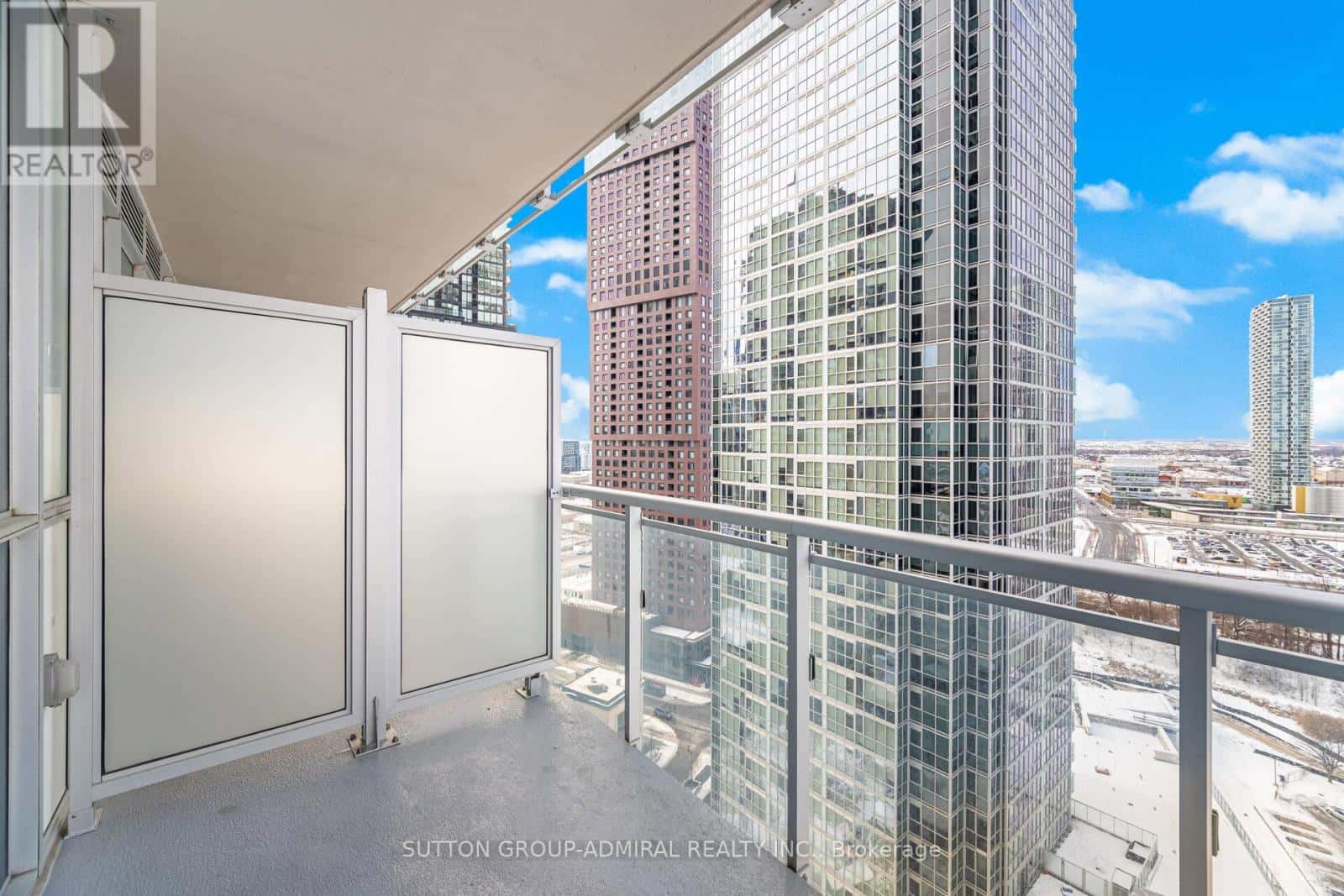 1906 - 2908 HIGHWAY 7 — Vaughan (Concord) - Photo 4 of 44