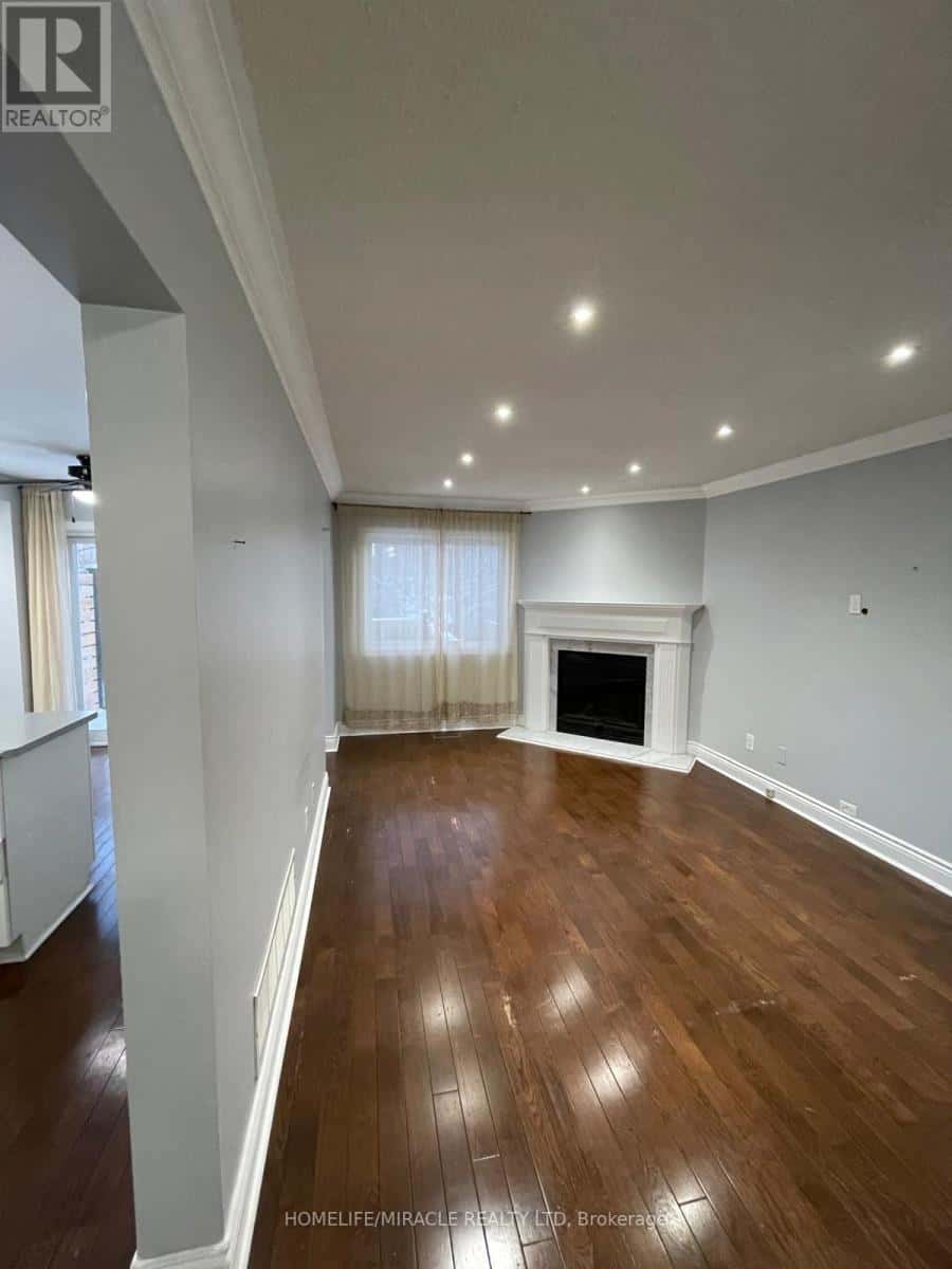 Halton Hills (Georgetown) — Halton Hills (Georgetown) - Photo 4 of 30