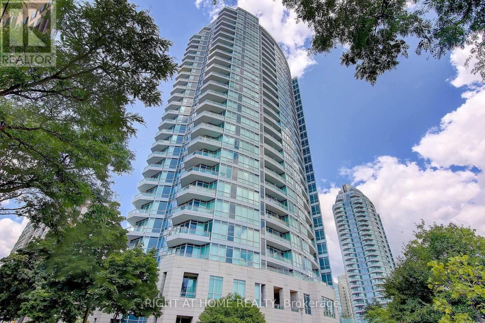 Toronto (Willowdale East) — Toronto (Willowdale East) - Main photo