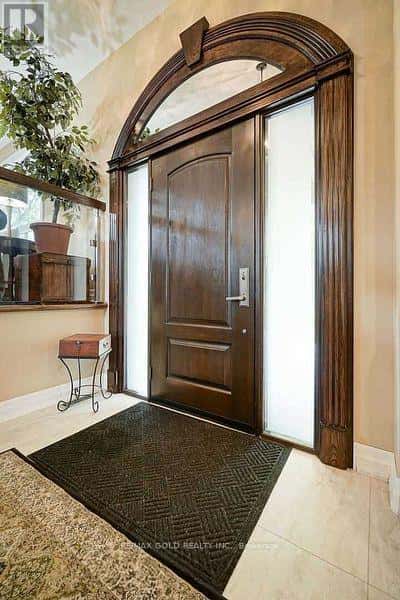 64312 DUFFERIN COUNTY ROAD — East Garafraxa, Ontario - Photo 2 of 38