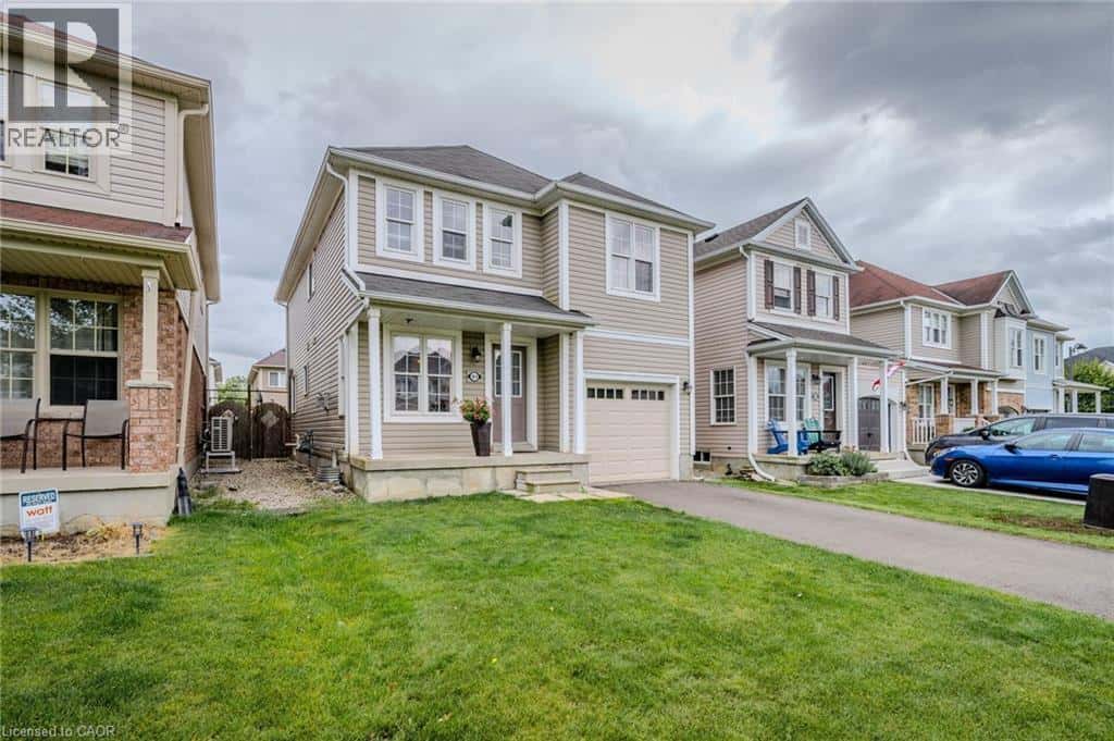 Hamilton — Hamilton - Photo 3 of 33