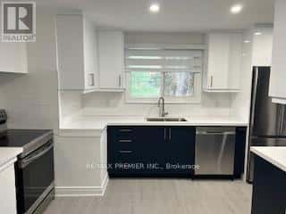 Innisfil — Innisfil - Photo 4 of 27