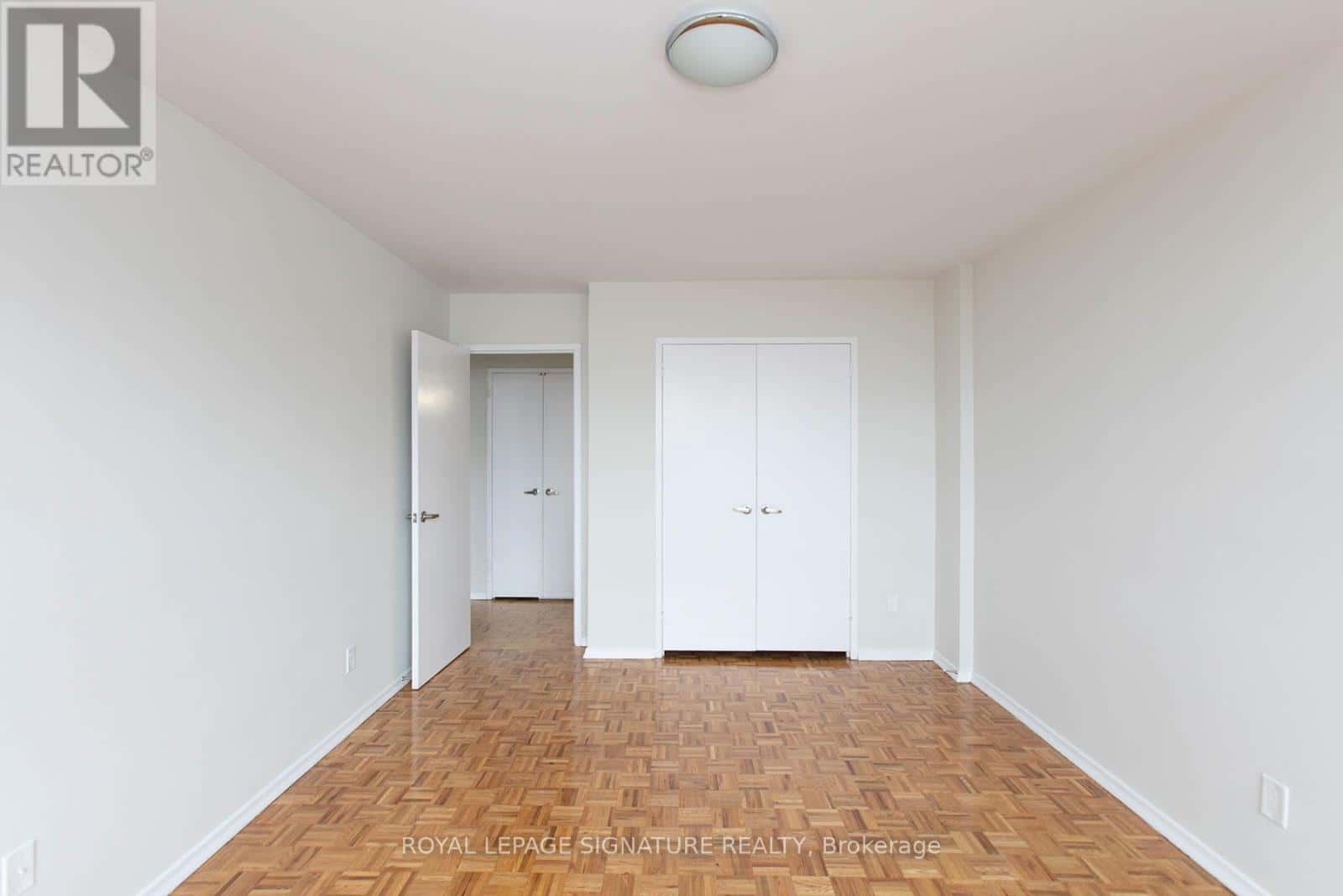 Toronto (Westminster-Branson) — Toronto (Westminster-Branson) - Photo 3 of 15