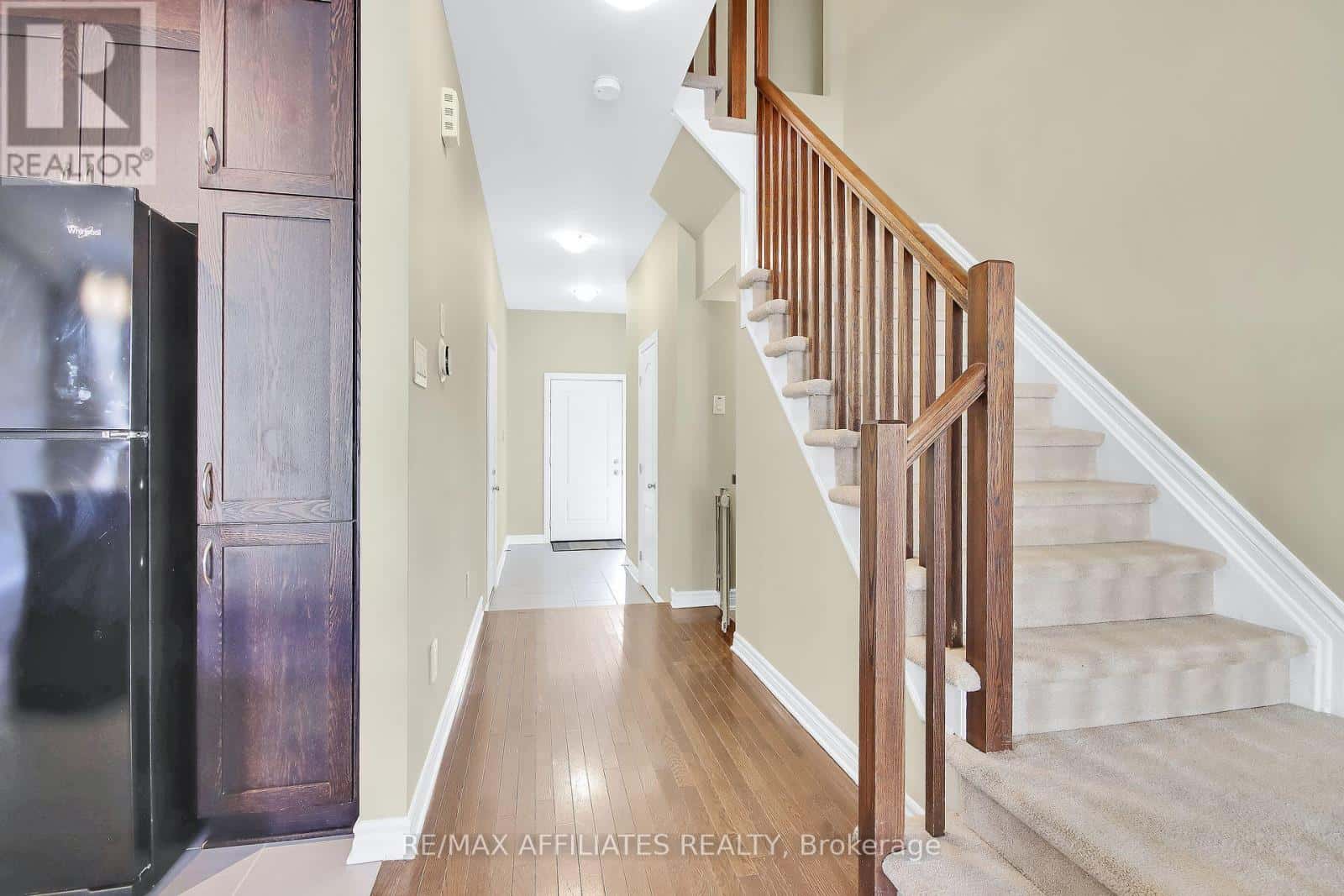 Ottawa — Ottawa - Photo 4 of 36