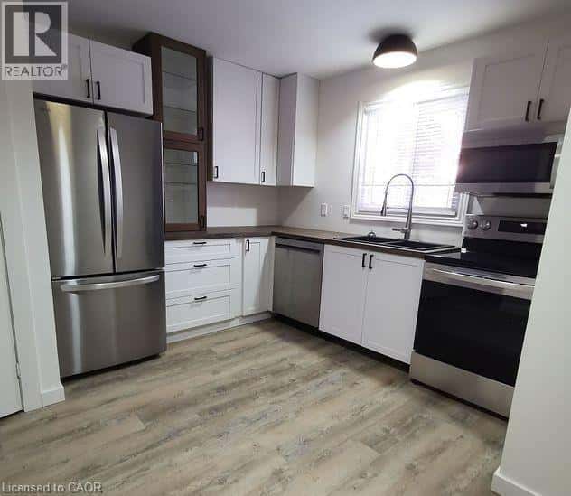 Woodstock — Woodstock - Photo 2 of 29