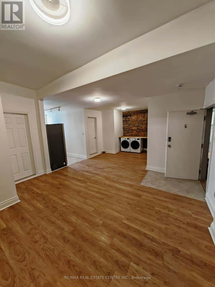 5 - 177 BROADWAY — Orangeville - Photo 4 of 15