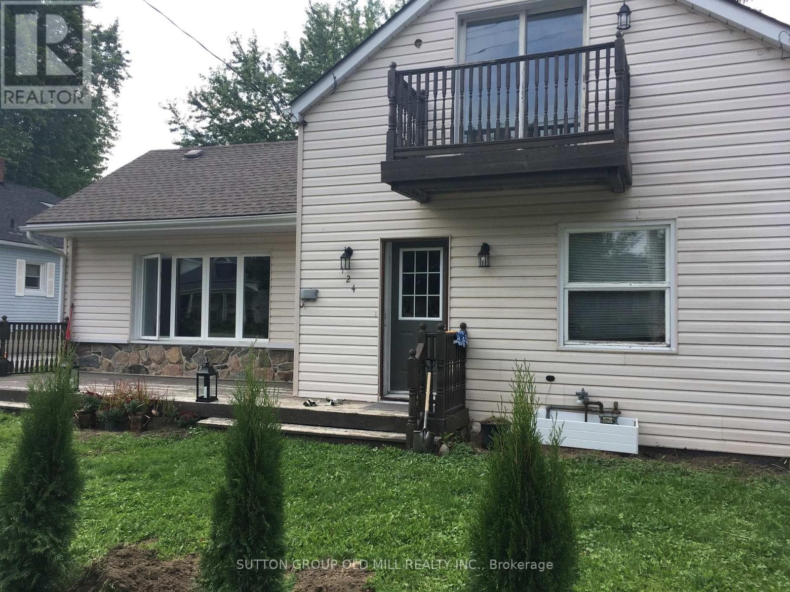 Blue Mountains — Blue Mountains - Main photo