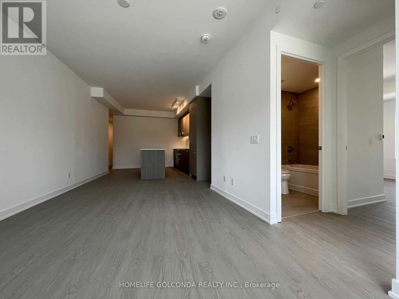 Vaughan (Uplands) — Vaughan (Uplands) - Photo 5 of 20