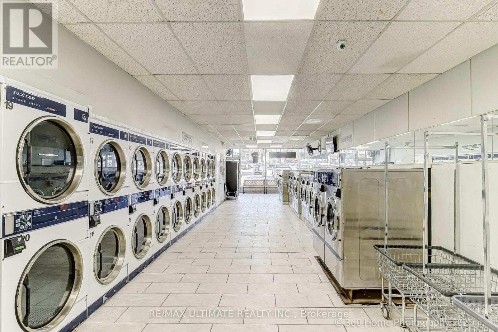 Toronto (Victoria Village) — Toronto (Victoria Village) - Main photo