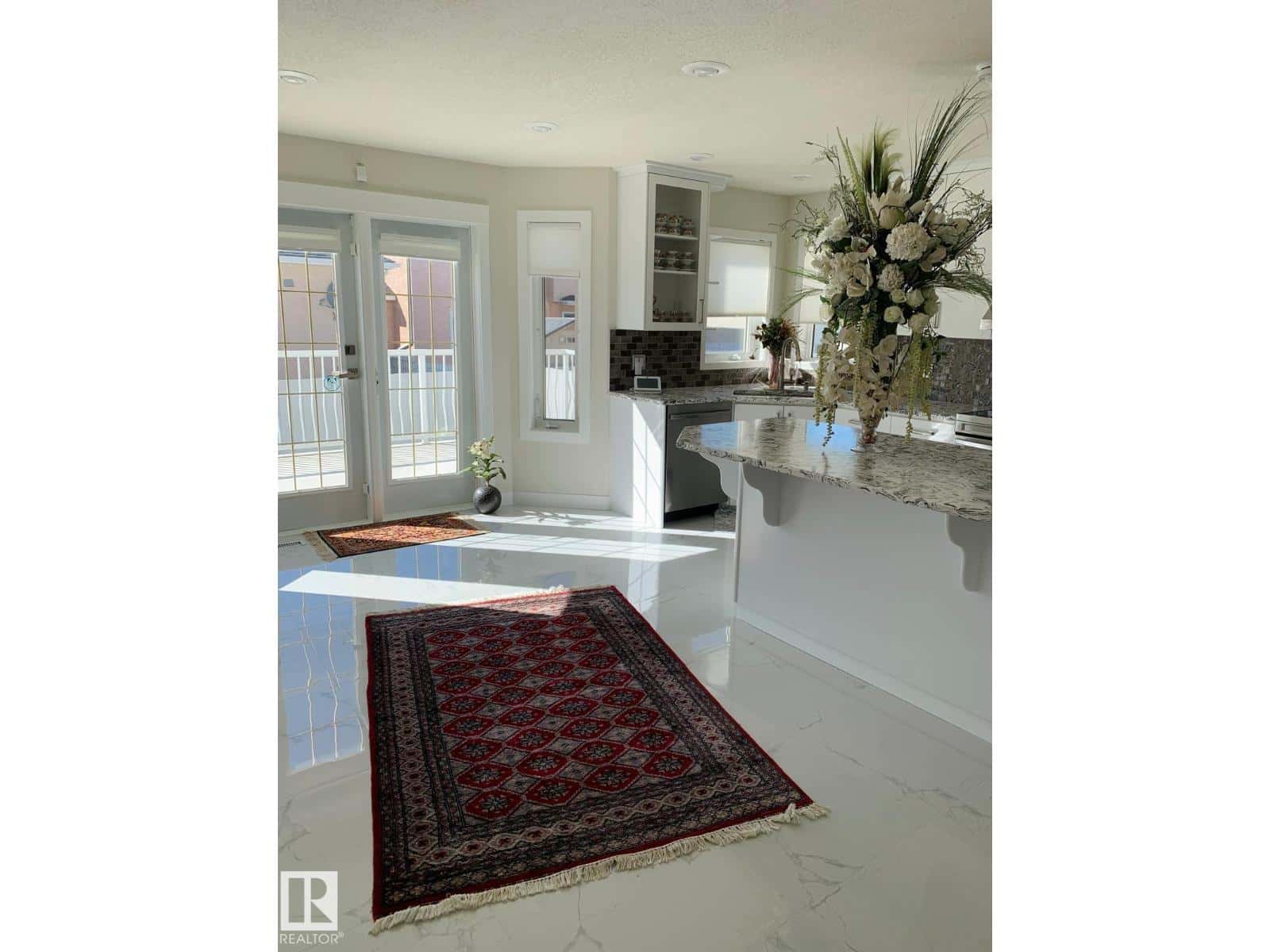 Edmonton — Edmonton - Photo 4 of 24