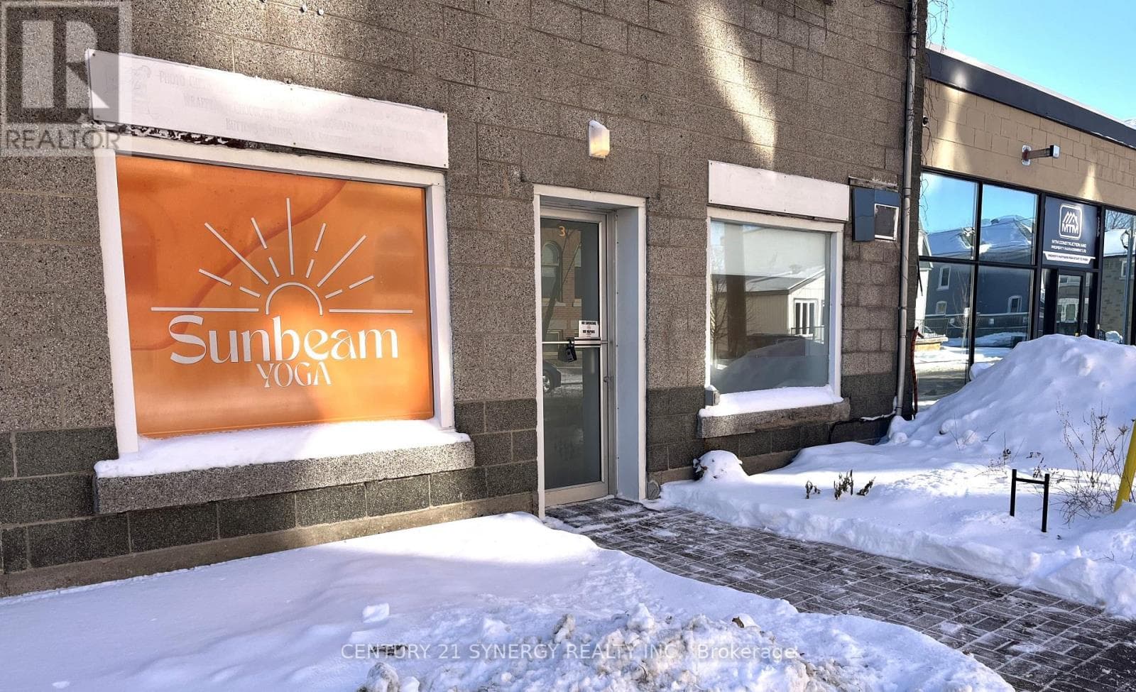 3 WILLIAM STREET W — Smiths Falls, Ontario - Main photo