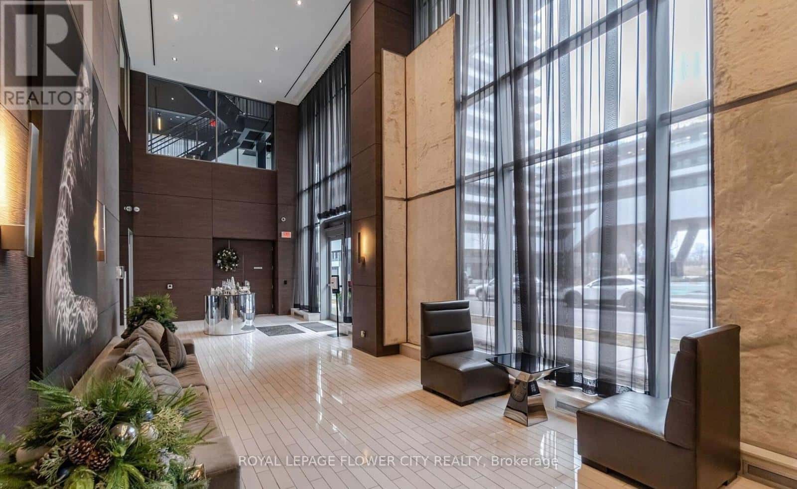 1307 - 33 SHORE BREEZE DRIVE — Toronto (Mimico) - Photo 2 of 10