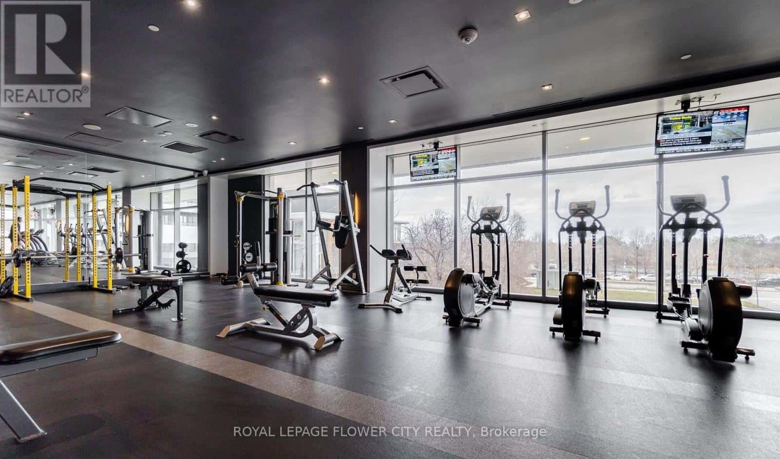 1307 - 33 SHORE BREEZE DRIVE — Toronto (Mimico) - Photo 4 of 10