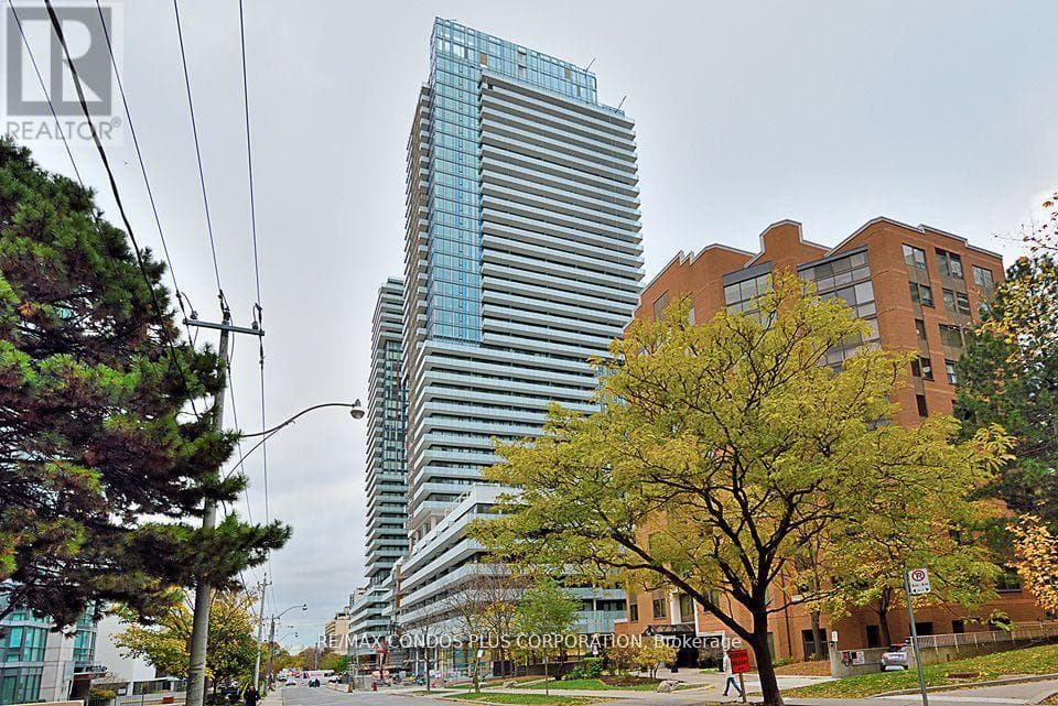 Toronto (Mount Pleasant West) — Toronto (Mount Pleasant West) - Main photo