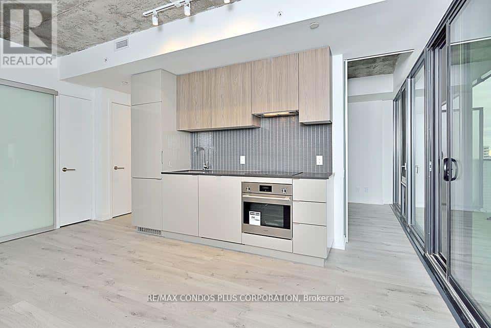 Toronto (Mount Pleasant West) — Toronto (Mount Pleasant West) - Photo 5 of 16