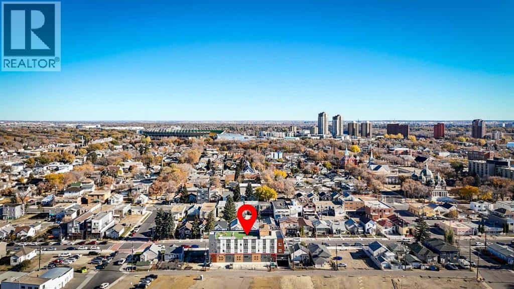 Edmonton — Edmonton - Photo 3 of 16