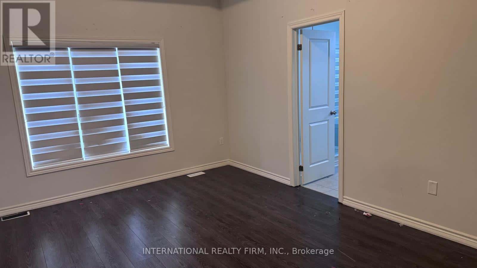 Oshawa (Kedron) — Oshawa (Kedron) - Photo 4 of 12