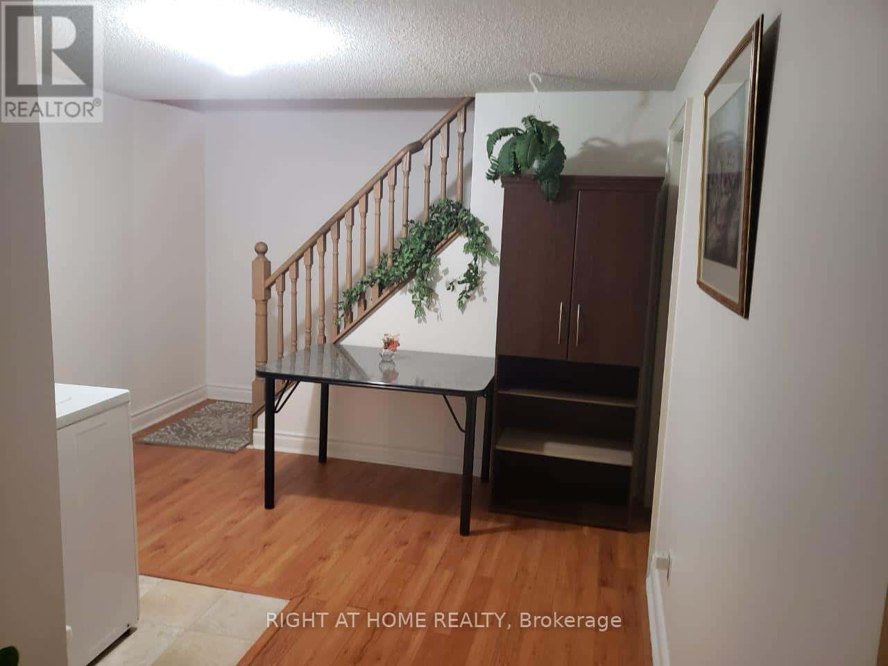 Markham (Aileen-Willowbrook) — Markham (Aileen-Willowbrook) - Photo 5 of 11