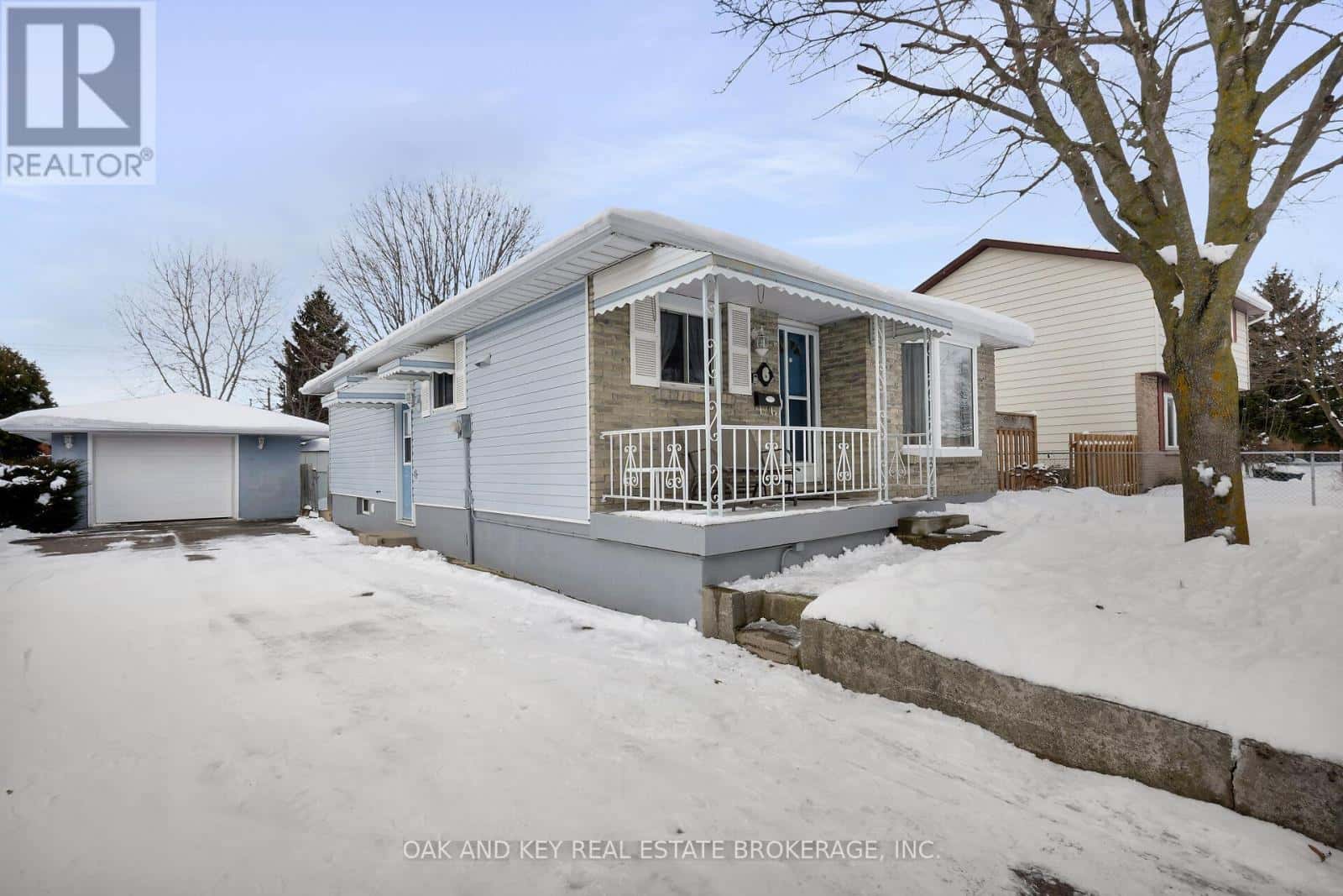 London East (East O) — London East (East O) - Photo 2 of 49