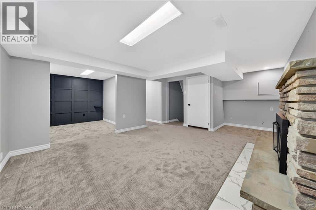 Hamilton — Hamilton - Photo 3 of 47