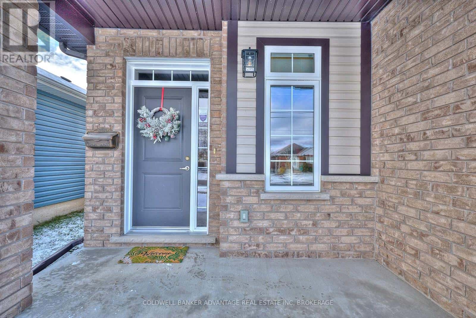 91 SCHOLFIELD AVENUE S — Welland (Lincoln/Crowland), Ontario - Photo 4 of 33