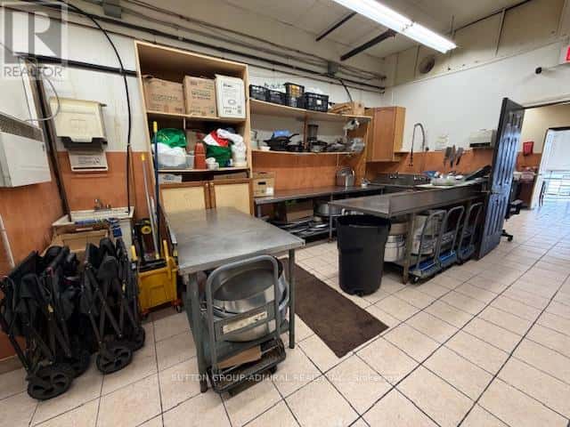 D78 - 80 NASHDENE ROAD — Toronto (Milliken) - Photo 2 of 15