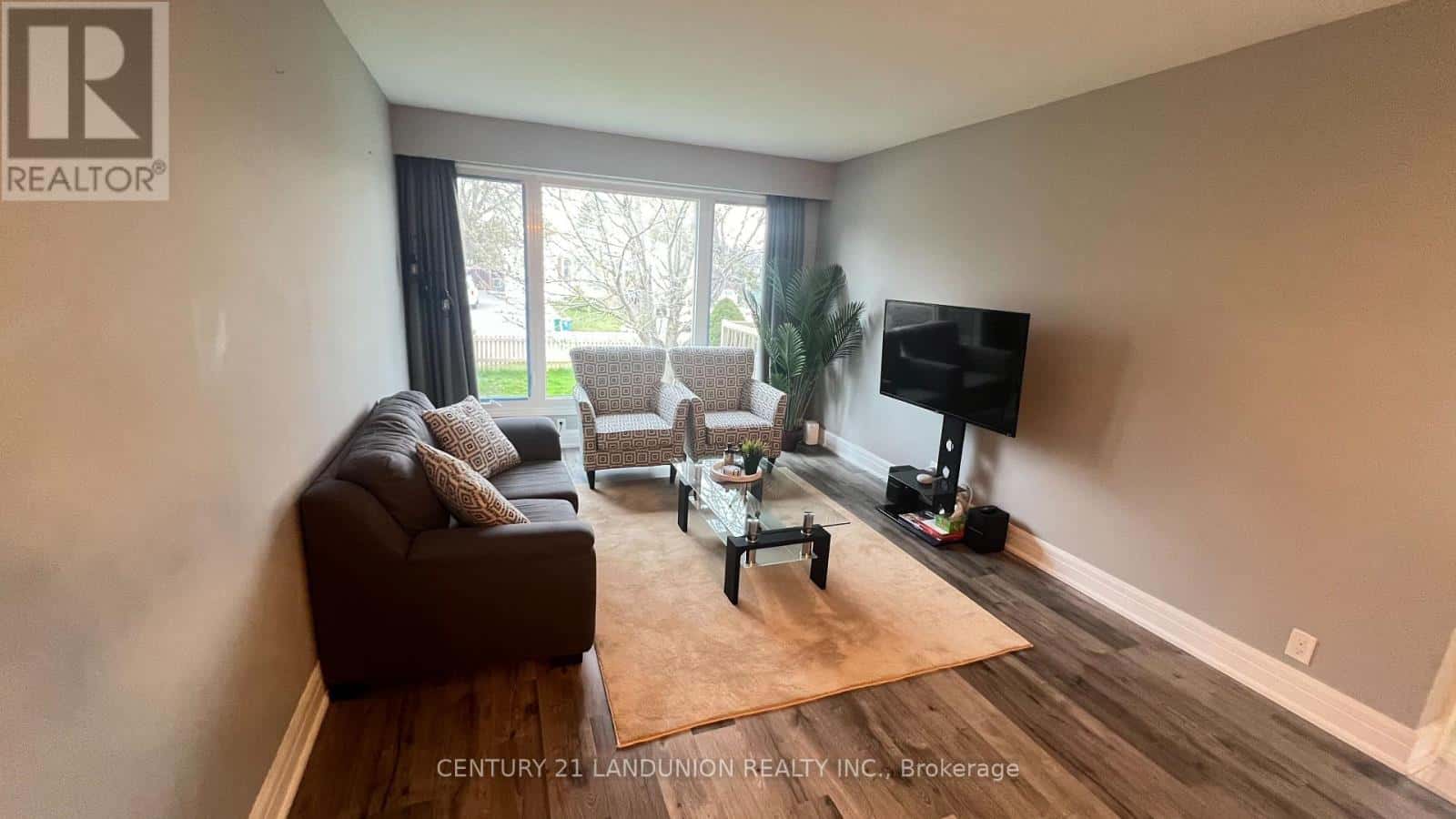 Richmond Hill (Crosby) — Richmond Hill (Crosby) - Photo 4 of 9