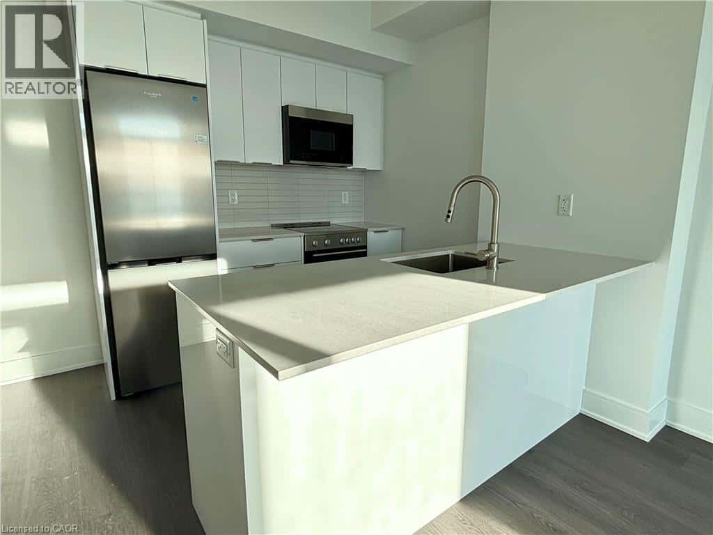 Kitchener — Kitchener - Photo 4 of 22