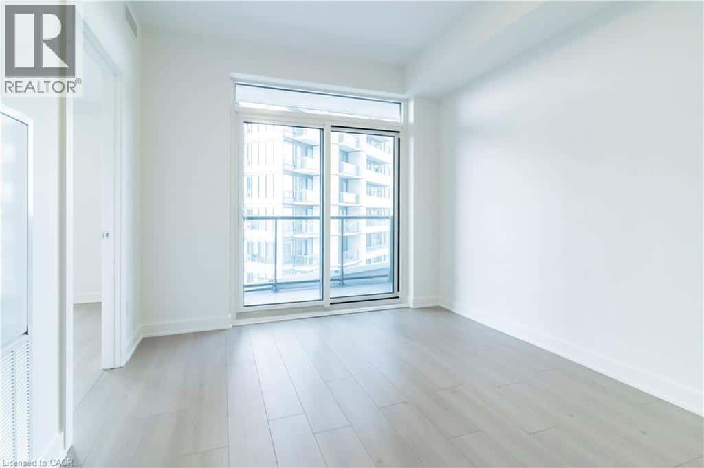 Kitchener — Kitchener - Photo 4 of 39