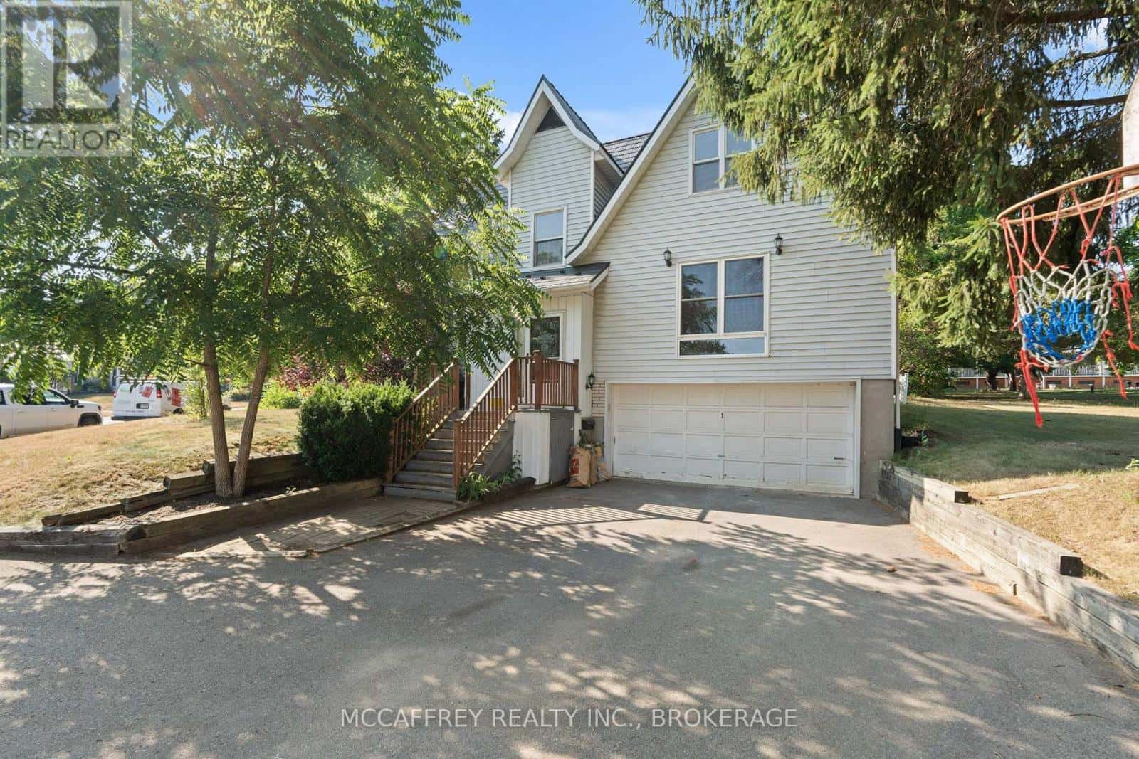 Greater Napanee (Greater Napanee) — Greater Napanee (Greater Napanee) - Photo 2 of 34