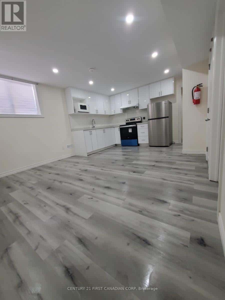 London South (South W) — London South (South W) - Photo 4 of 19