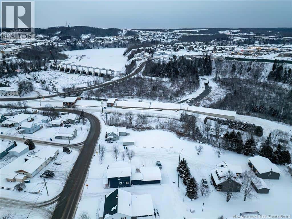 Grand-Sault/Grand Falls — Grand-Sault/Grand Falls - Photo 2 of 43