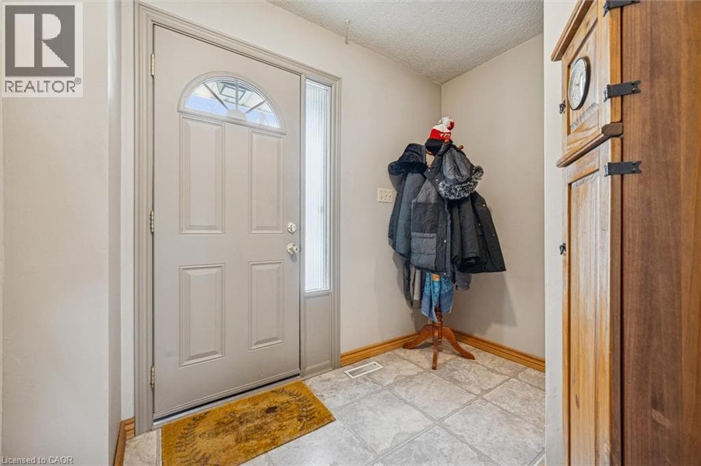 Kitchener — Kitchener - Main photo