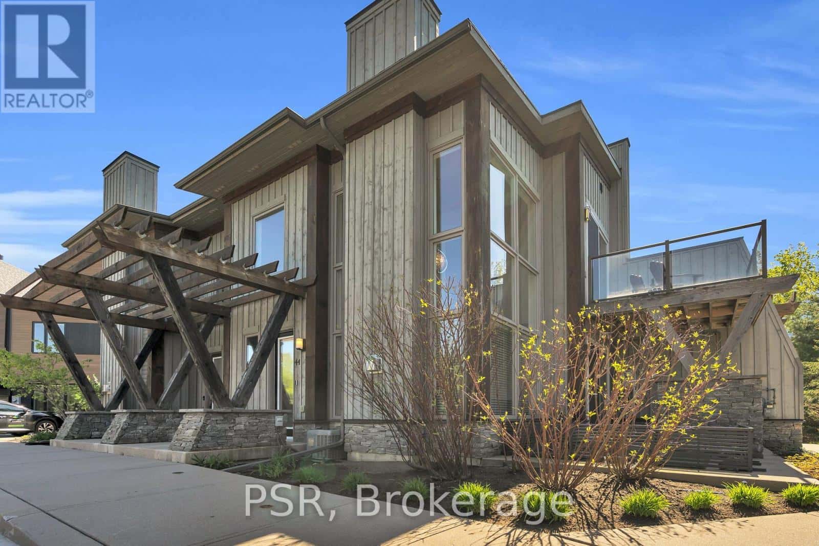 Gravenhurst (Wood (Gravenhurst)) — Gravenhurst (Wood (Gravenhurst)) - Photo 4 of 44