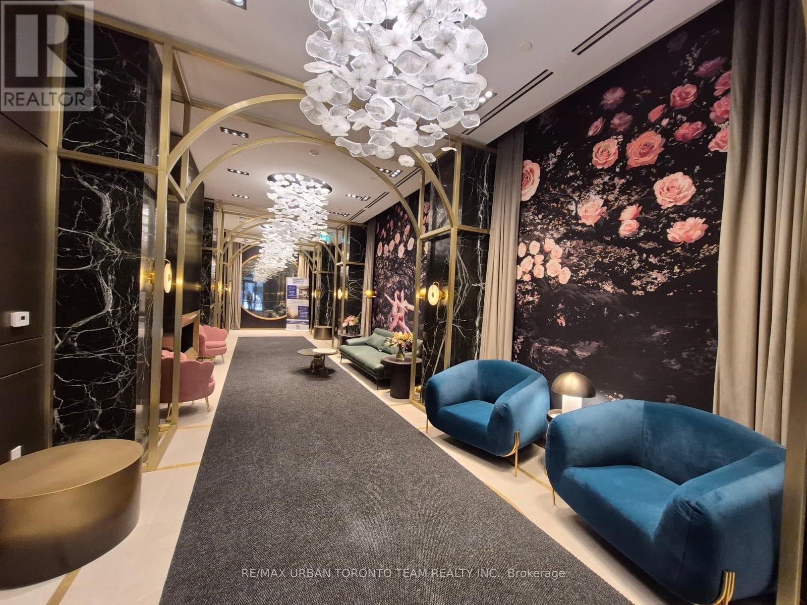 2801 - 771 YONGE STREET — Toronto (Annex) - Main photo