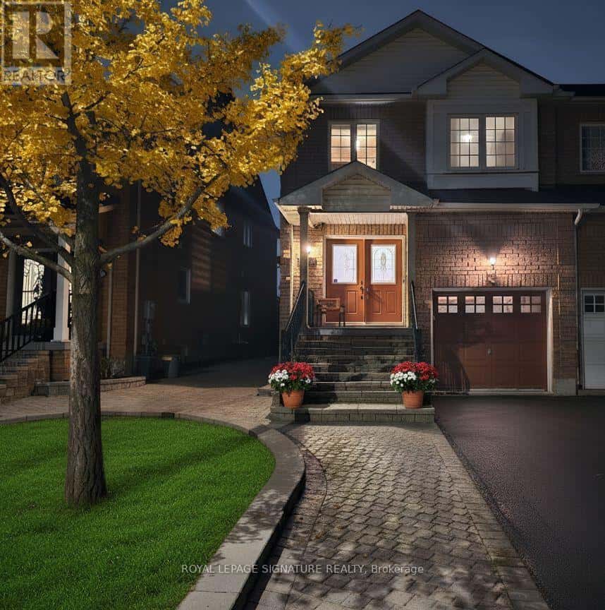 257 DEEPSPRINGS CRESCENT — Vaughan (Vellore Village) - Photo 2 of 47