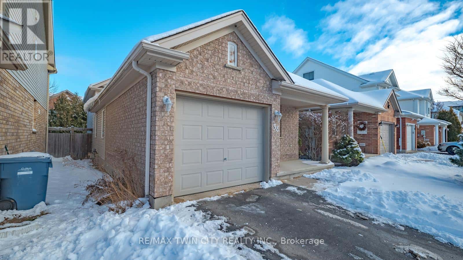 Guelph (Pineridge/Westminster Woods) — Guelph (Pineridge/Westminster Woods) - Photo 4 of 29