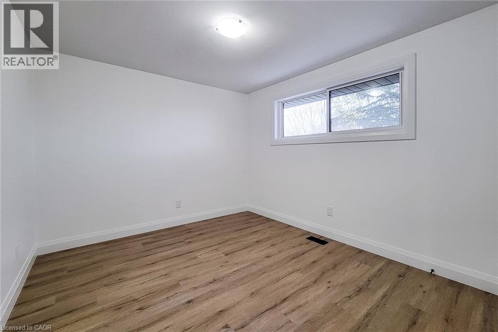 53 WINCHESTER Boulevard — Hamilton - Main photo