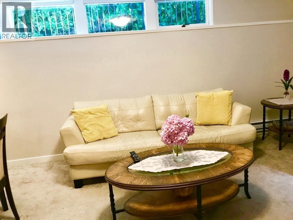 6486 BRUCE STREET — West Vancouver - Main photo