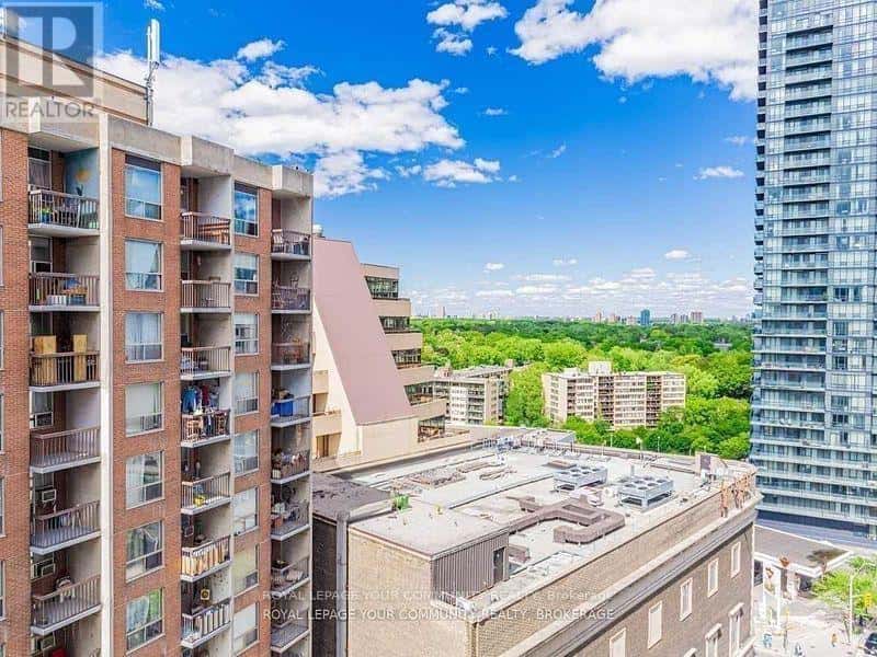 Toronto (Annex) — Toronto (Annex) - Photo 4 of 22