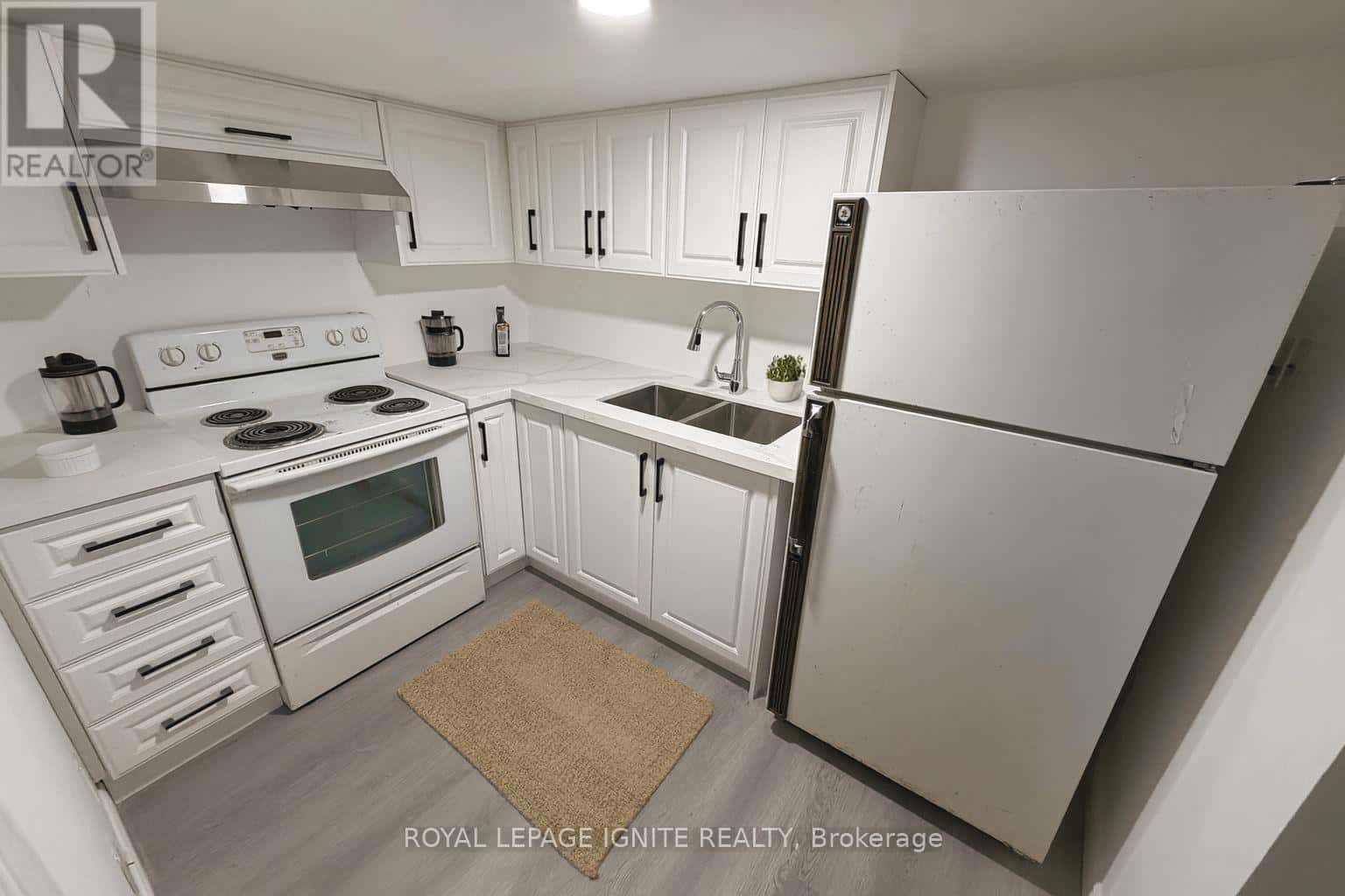 Pickering (Rougemount) — Pickering (Rougemount) - Photo 5 of 14